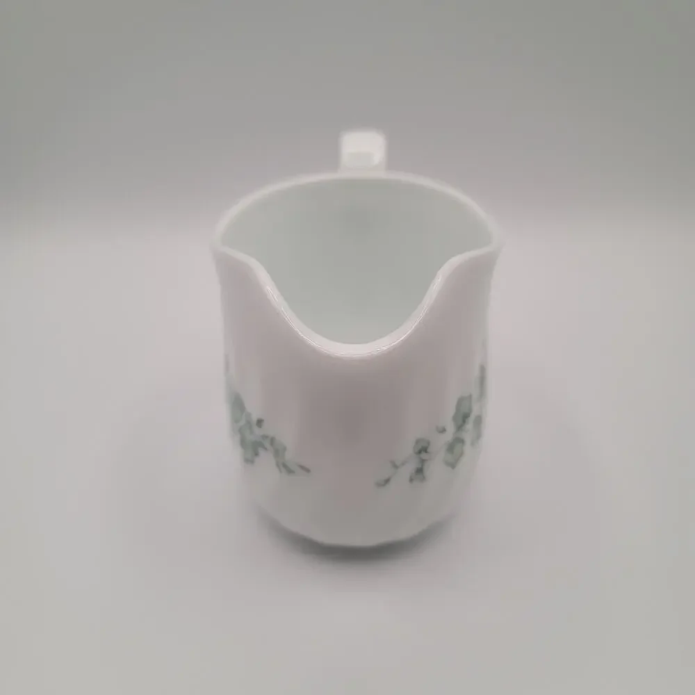 Vintage Corning Callaway Green Ivy Gravy Boat - Microwavable Made In USA